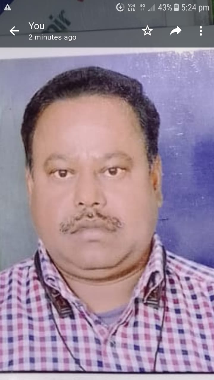 न्यूरिया क्षेत्र में खस्ताहाल सड़क । संवाद न्यूरिया क्षेत्र में खस्ताहाल सड़क । संवाद
