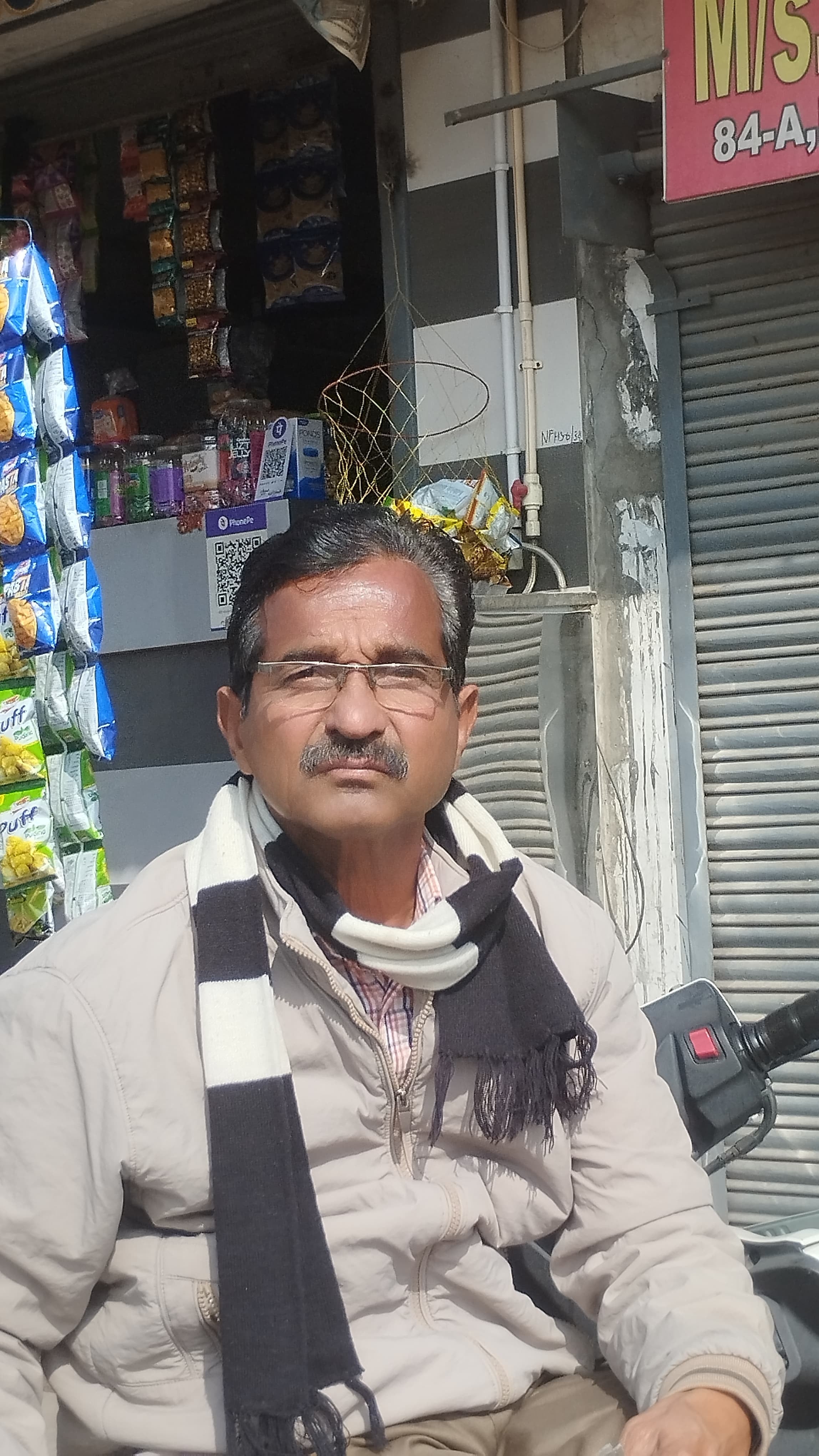 हिसार रोड पर निर्माणाधीन पुल, संवाद।