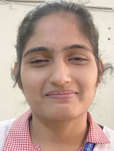 कुमकुम,छात्रा कुमकुम,छात्रा