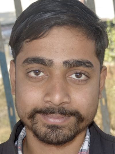 सुमित,यात्री