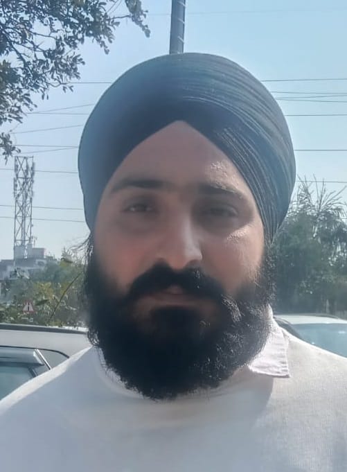 कुरुक्षेत्र। पटवारियों और कानूनगो को समर्थन देने के लिए धरना स्थल पर पहुंचे आम आदमी पार्टी के न
