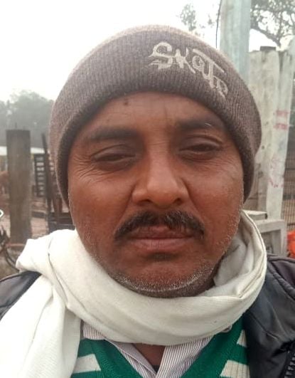 छेकवा गांव के तराई इलाके में बारिश से ओलावृष्टि से खराब फसल। संवाद छेकवा गांव के तराई इलाके में बारिश से ओलावृष्टि से खराब फसल। संवाद