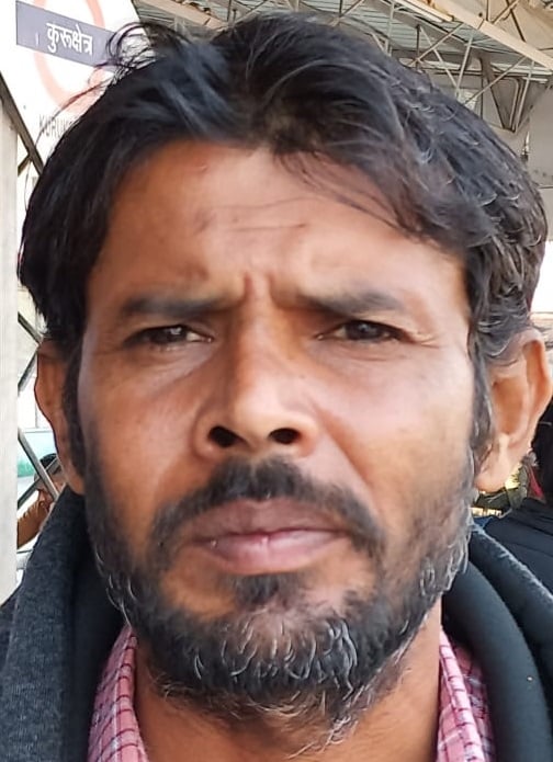 कुरुक्षेत्र। कुरुक्षेत्र रेलवे स्टेशन पर लगी यात्रियों की भीड़। संवाद कुरुक्षेत्र। कुरुक्षेत्र रेलवे स्टेशन पर लगी यात्रियों की भीड़। संवाद