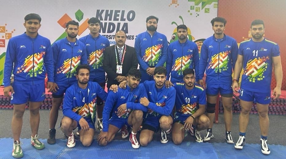 18सीटीके32...खेलो इंडिया यूनिवर्सिटी प्रतियोगिता में विजेता एमडीयू पुरुष कबड्डी टीम । स्रोत: एम 18सीटीके32...खेलो इंडिया यूनिवर्सिटी प्रतियोगिता में विजेता एमडीयू पुरुष कबड्डी टीम । स्रोत: एम