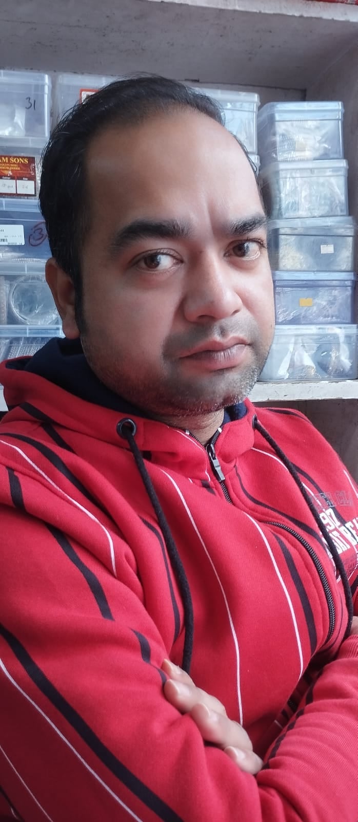 व्यापारी निपुण जैन व्यापारी निपुण जैन
