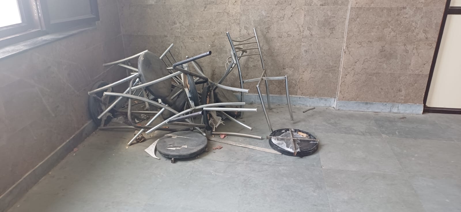 कपूरी गांव निवासी बंटी कुमार कपूरी गांव निवासी बंटी कुमार