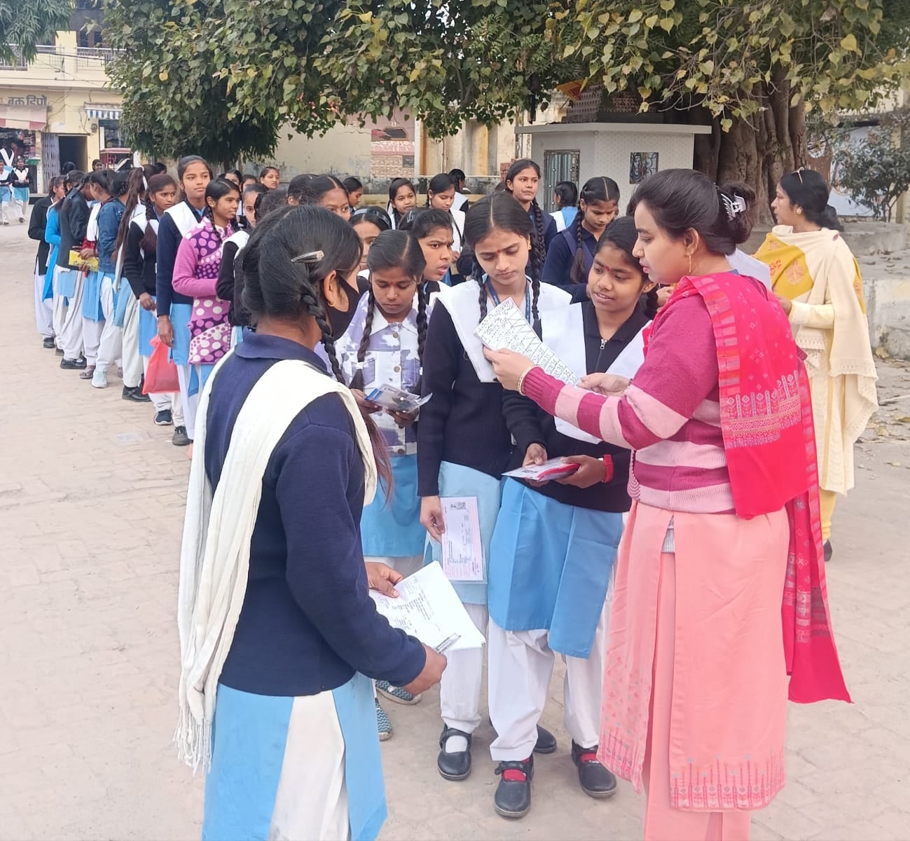 छात्र मोहित कुमार । छात्र मोहित कुमार ।