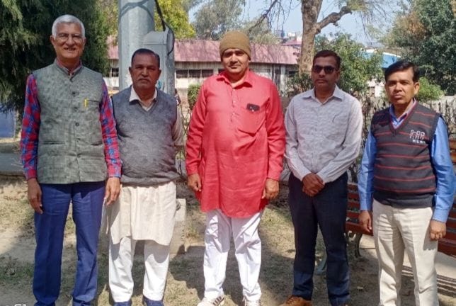 25जेएनडी14-नेहरू पार्क में आयोजित बैठक में पहुंचे पिछड़ा वर्ग के लोग। स्वयं 25जेएनडी14-नेहरू पार्क में आयोजित बैठक में पहुंचे पिछड़ा वर्ग के लोग। स्वयं