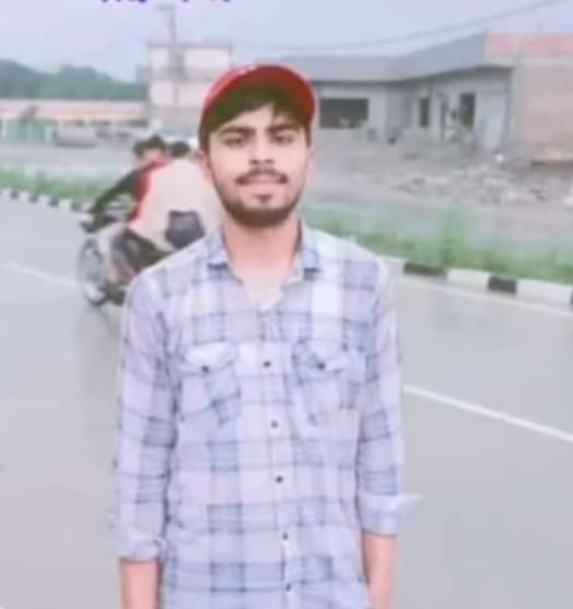 हल्दौर में सड़क दुर्घटना में करने वाला कार्तिक का फाइल फोटो