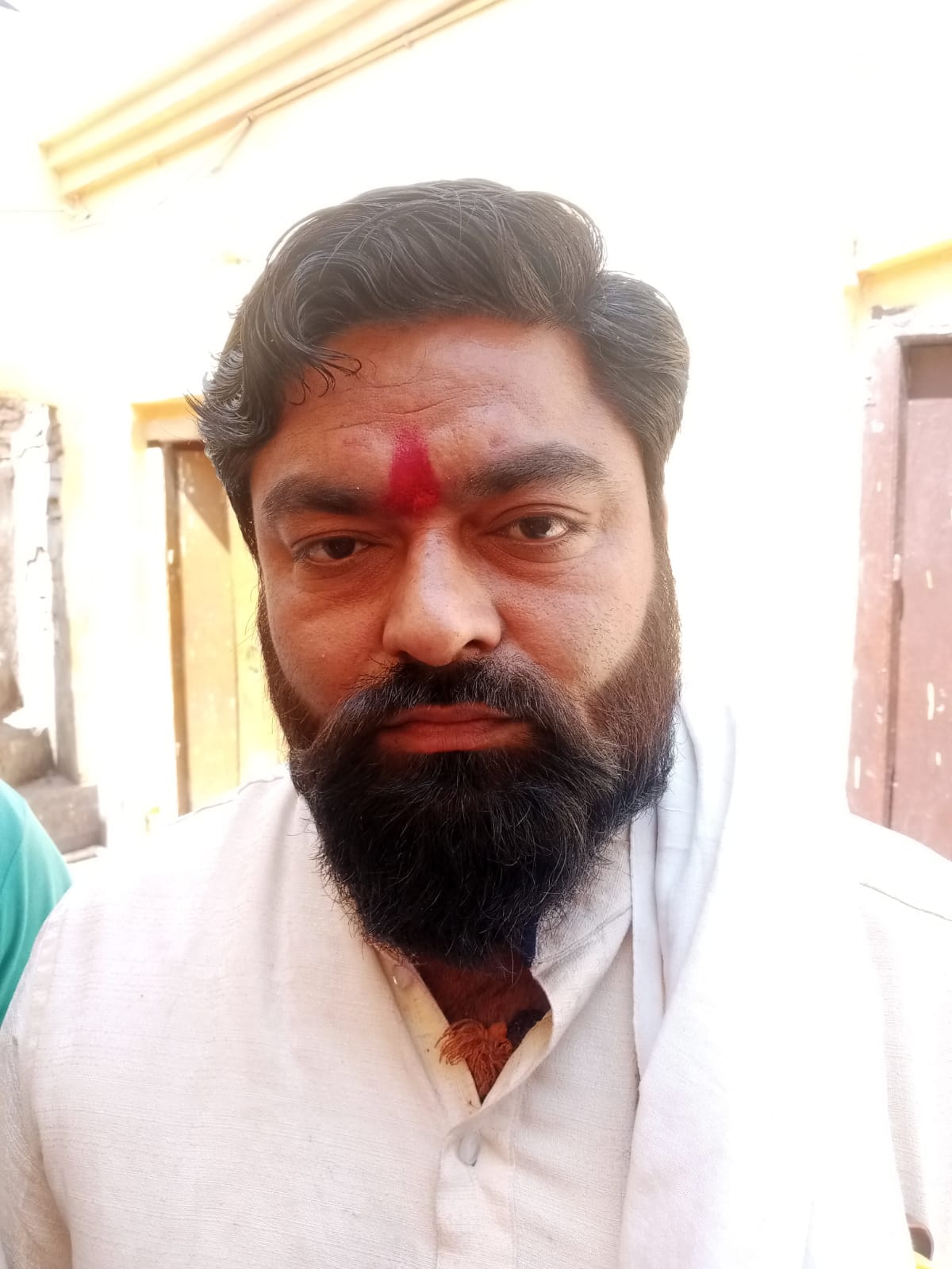 चैत्र नवरात्रि की तैयारियां मंदिर परिसर में सज गई दुकानें- संवाद चैत्र नवरात्रि की तैयारियां मंदिर परिसर में सज गई दुकानें- संवाद