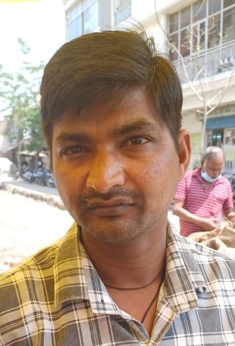 अशोक।
