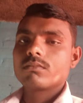 सत्यपाल, मुड़िया खेड़ा अजमाबाद। संवाद सत्यपाल, मुड़िया खेड़ा अजमाबाद। संवाद