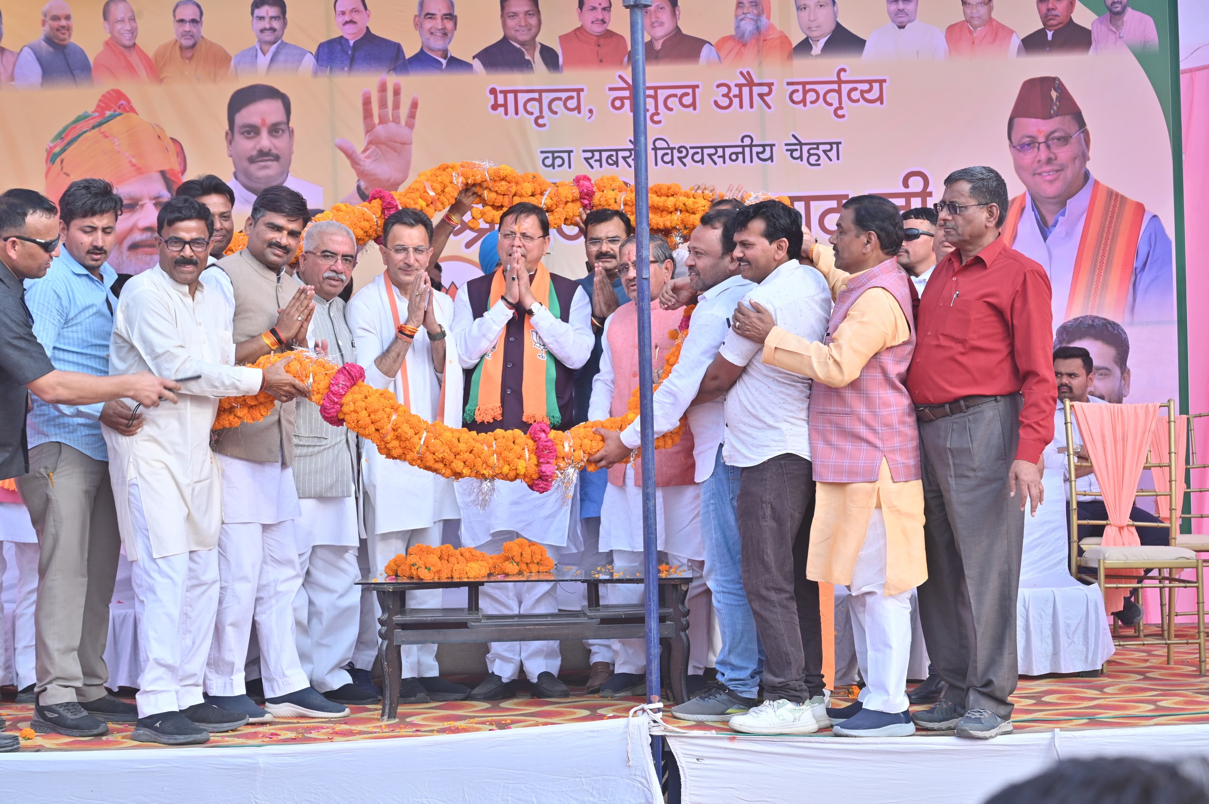 पूरनपुर में प्रबुद्धजनों के सम्मेलन को संबोधित करते उत्तराखंड के मुख्यमंत्री-संवाद
