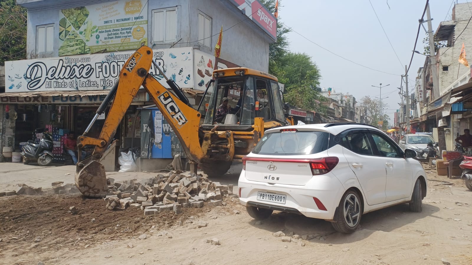 विक्की, दुकानदार