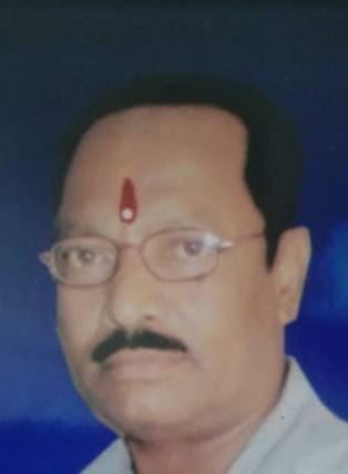 बीसलपुर मैं स्टेशन के सामने अधूरी पड़ी सड़क । संवाद बीसलपुर मैं स्टेशन के सामने अधूरी पड़ी सड़क । संवाद