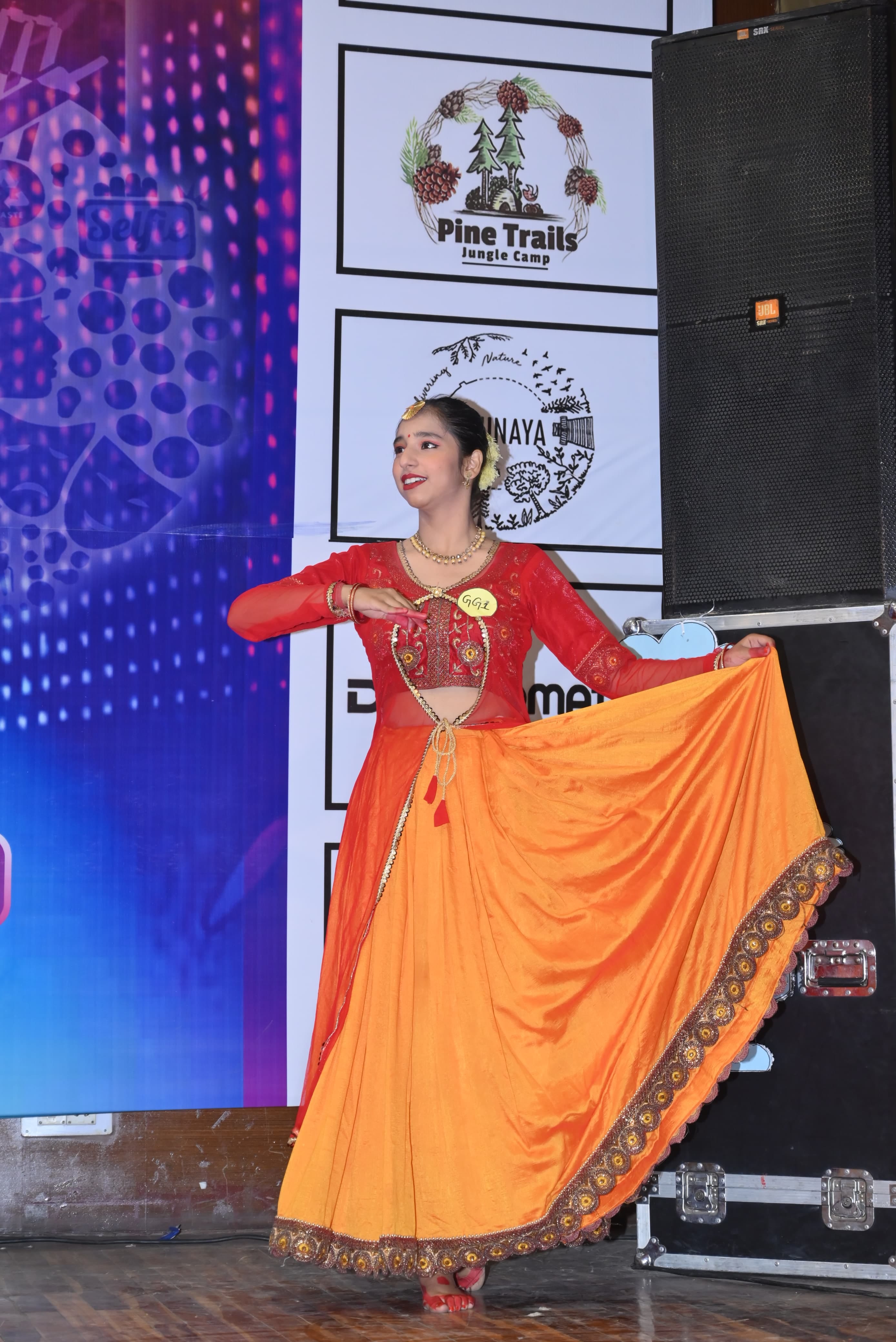कुरुक्षेत्र। विजेता विद्यार्थियों को प्रोत्साहित करते हुए चेयरपर्सन सहित अन्य। संवाद कुरुक्षेत्र। विजेता विद्यार्थियों को प्रोत्साहित करते हुए चेयरपर्सन सहित अन्य। संवाद