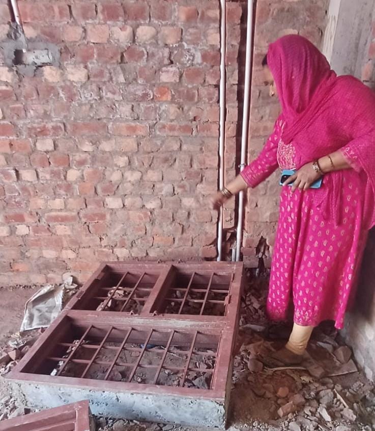 मृतक लक्ष्मी की मां किरन देवी व भाई: संवाद मृतक लक्ष्मी की मां किरन देवी व भाई: संवाद
