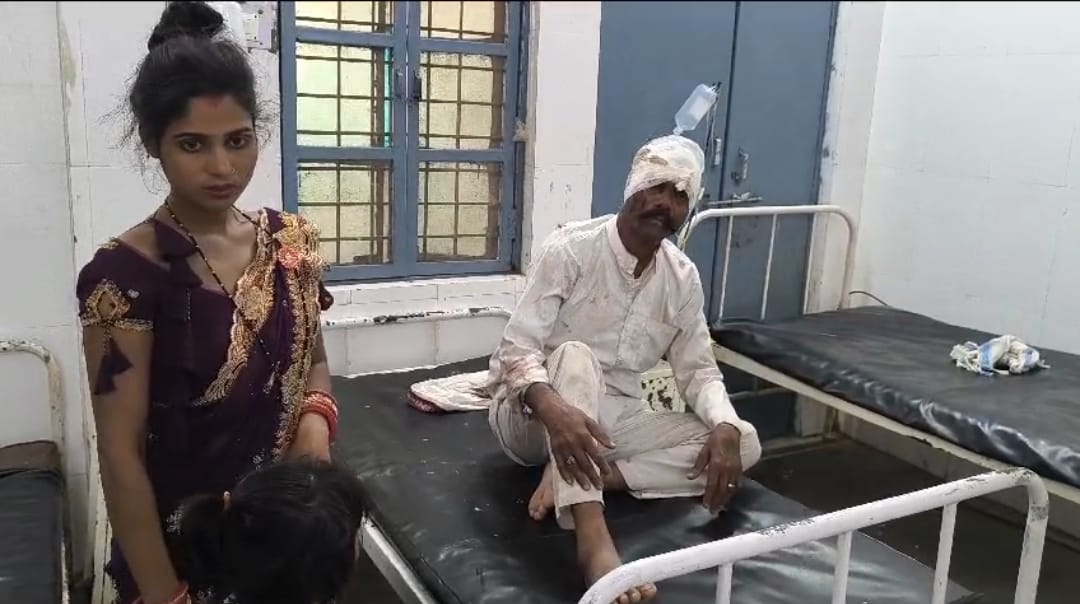 ट्रामा सेंटर, जहां घायलों को भर्ती किया गया है