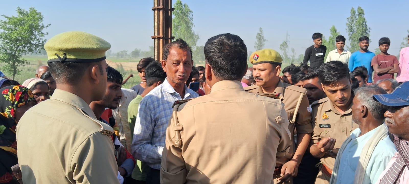 मृतक राजेश की फाइल फोटो मृतक राजेश की फाइल फोटो