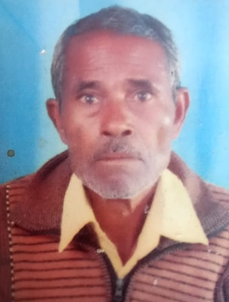 हल्दौर क्षेत्र के गांव खतापुर के पास सड़क दुर्घटना में मरने वाले पौत्र विशाल का फाइल फोटो। हल्दौर क्षेत्र के गांव खतापुर के पास सड़क दुर्घटना में मरने वाले पौत्र विशाल का फाइल फोटो।