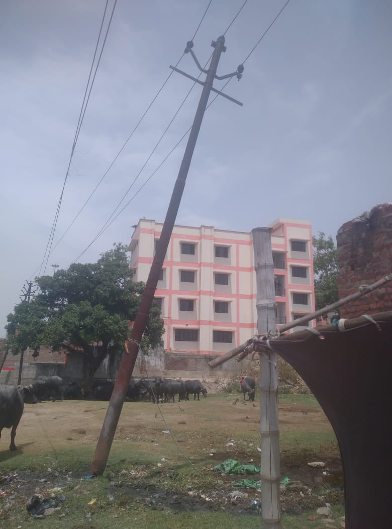 वार्ड ककरा में सफाई न होने  से चोक हुई नाली। स्त्रोत : पार्षद