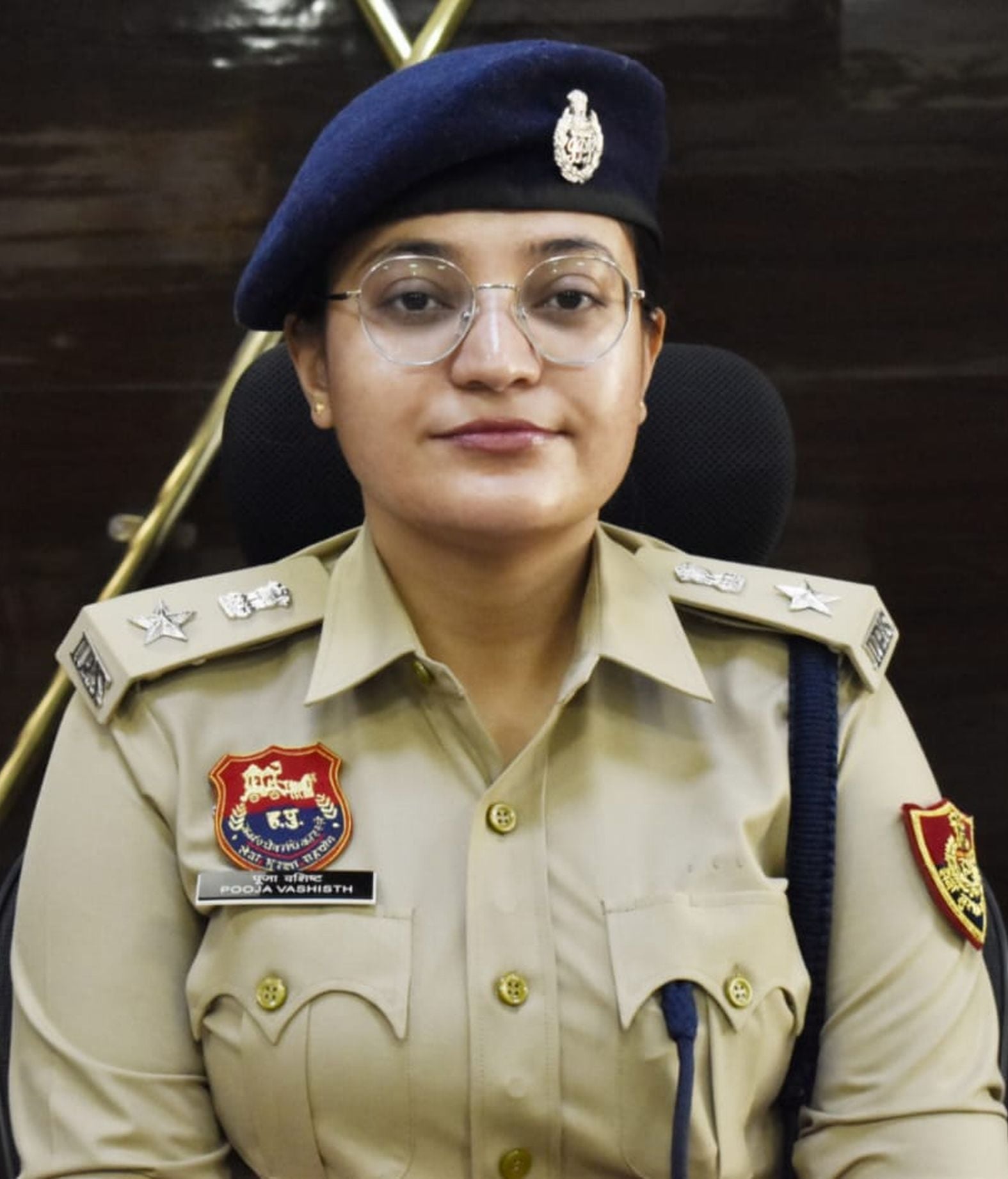 चरखी दादरी जिले में बरामद की गईं शराब और बियर की पेटियां। चरखी दादरी जिले में बरामद की गईं शराब और बियर की पेटियां।
