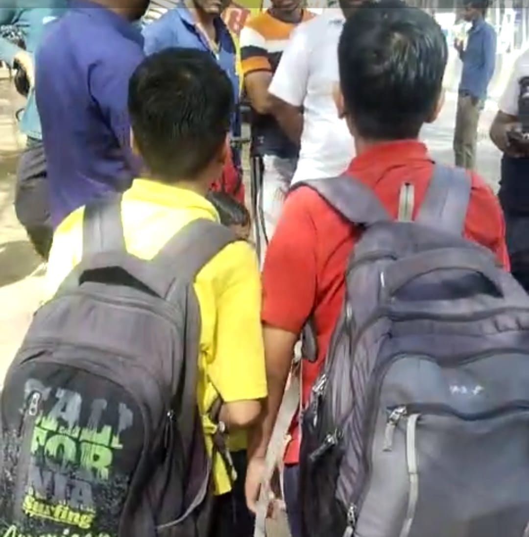फोटो- 27 दुर्घटना में क्षतिग्रस्त वाहन। संवाद। फोटो- 27 दुर्घटना में क्षतिग्रस्त वाहन। संवाद।