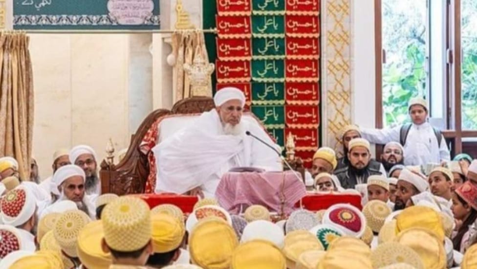 हकीमी मस्जिद का उद्घाटन समारोह में सैयदना मुफद्दल सैफुद्दीन.....