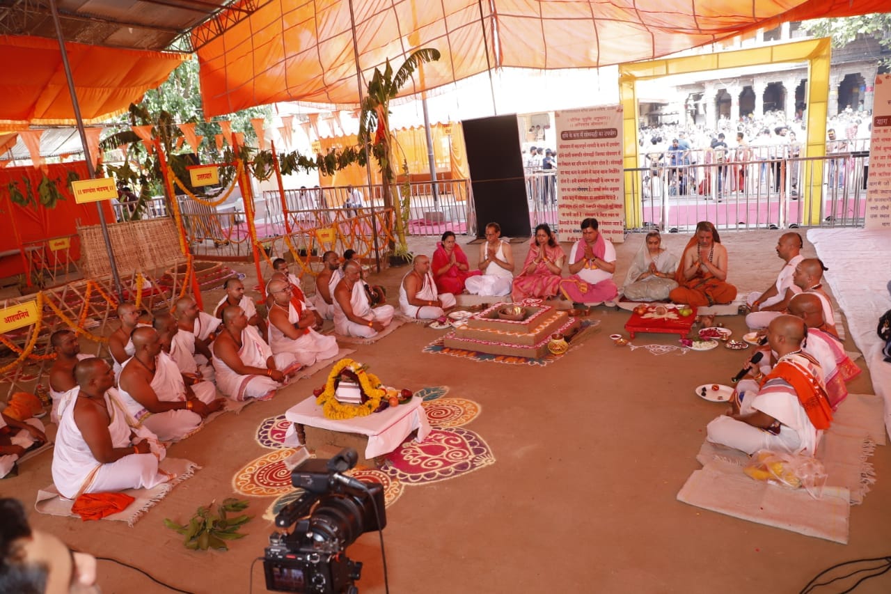 श्री महाकालेश्वर मंदिर मे सुवृष्टि की कामना को लेकर शुरू हुआ 6 दिवसीय अग्निष्टोम सोमयाग अनुष्ठा