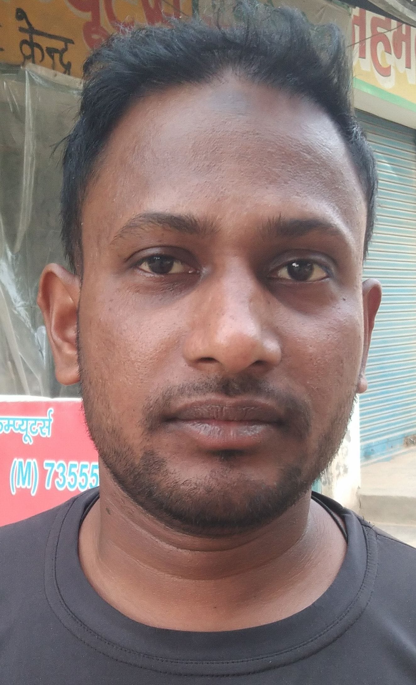 तिलहर में निजामगंज से ईदगाह जाने वाला उखड़ा पड़ा मार्ग। संवाद तिलहर में निजामगंज से ईदगाह जाने वाला उखड़ा पड़ा मार्ग। संवाद