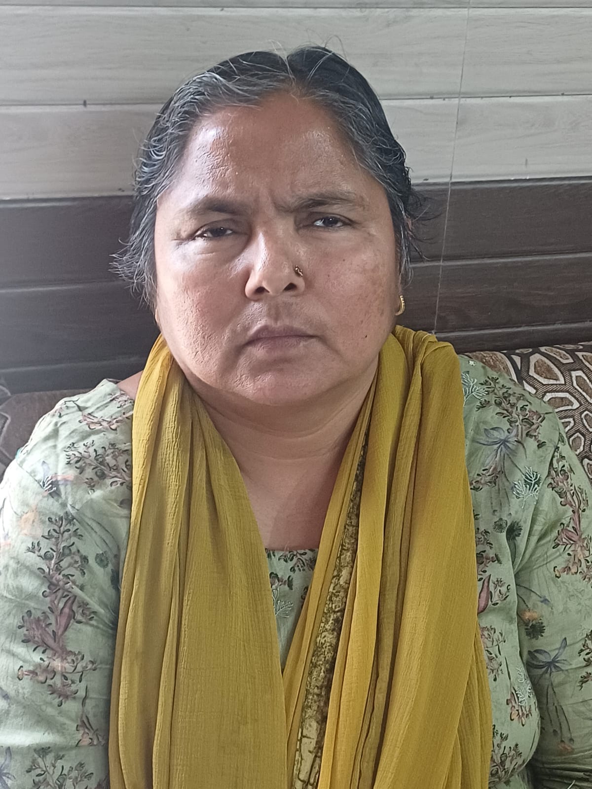 सुनीता सैनी, शिक्षिका ।