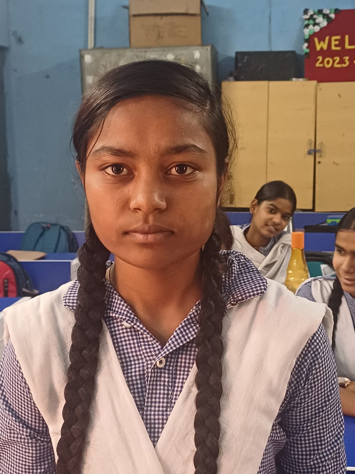 सुनीता सैनी, शिक्षिका ।