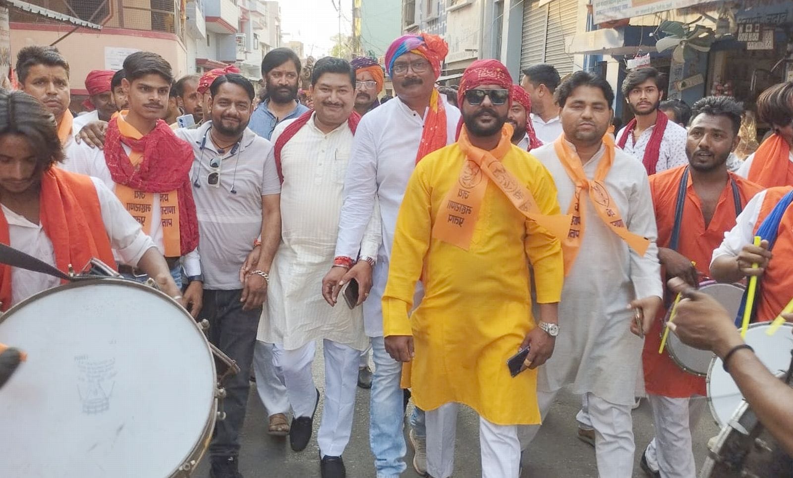 शहर में महाराणा प्रताप की जयंती पर निकाली गई शोभायात्रा में शामिल क्षत्रिय समाज के लोग। संवाद शहर में महाराणा प्रताप की जयंती पर निकाली गई शोभायात्रा में शामिल क्षत्रिय समाज के लोग। संवाद