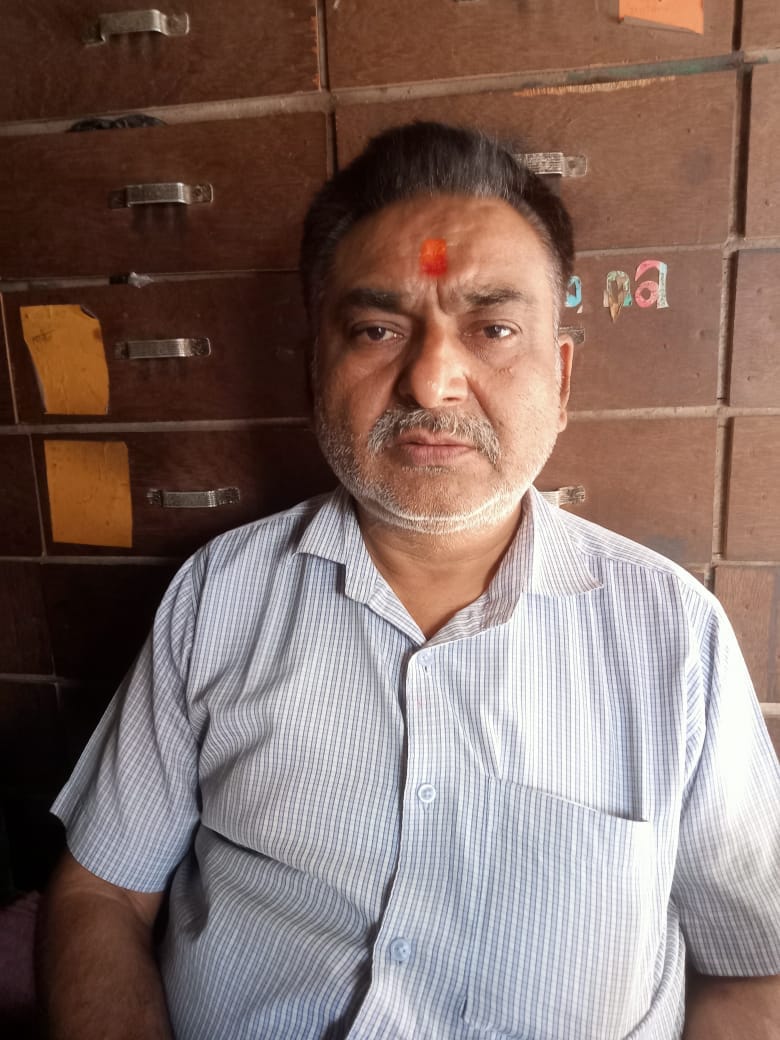 पीलीभीत में शनिवार की सुबह हुई बारिश के बाद नगर पालिका परिषद कार्यालय परिसर में हुआ जलभराव । स पीलीभीत में शनिवार की सुबह हुई बारिश के बाद नगर पालिका परिषद कार्यालय परिसर में हुआ जलभराव । स