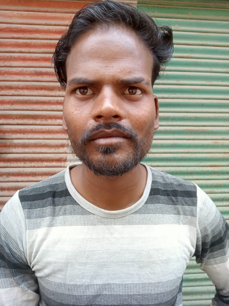 पीलीभीत में शनिवार की सुबह हुई बारिश के बाद नगर पालिका परिषद कार्यालय परिसर में हुआ जलभराव । स पीलीभीत में शनिवार की सुबह हुई बारिश के बाद नगर पालिका परिषद कार्यालय परिसर में हुआ जलभराव । स