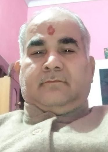 डीईओ उमेश प्रताप सिंह।