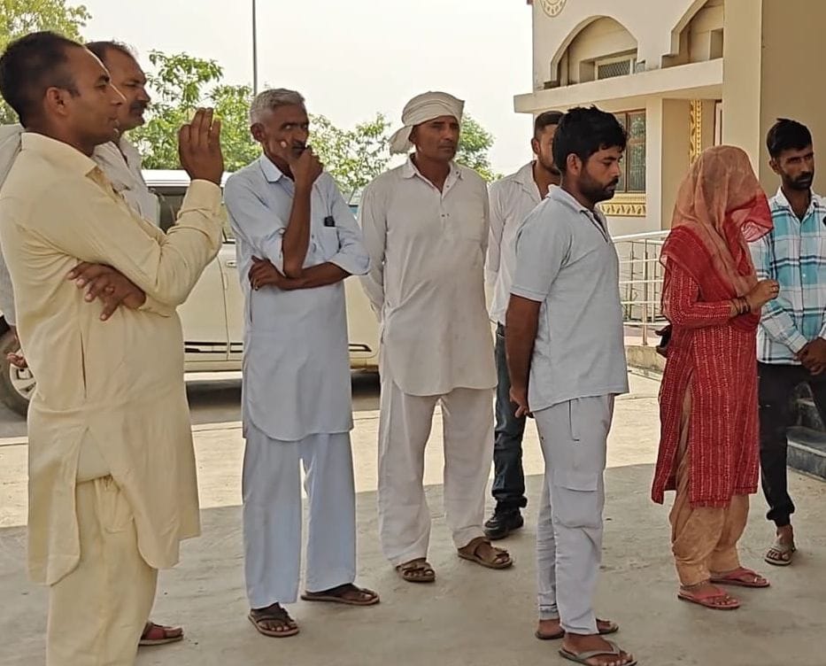18जेएनडी11: नगूरां पीएचसी पर खाली पड़ी चिकित्सा अधिकारी की कुर्सी। संवाद