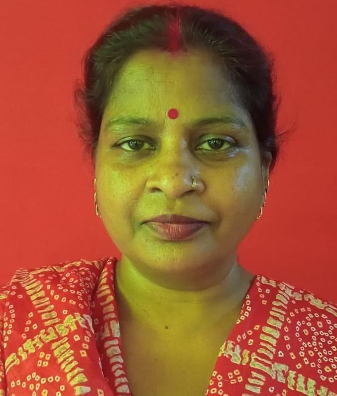 बिजली सही करते कर्मी । स्रोत - बिजली विभाग बिजली सही करते कर्मी । स्रोत - बिजली विभाग