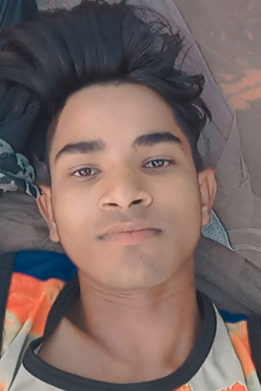 बेटे सुधीर की मौत पर विलाप करती मां छबीली। संवाद बेटे सुधीर की मौत पर विलाप करती मां छबीली। संवाद