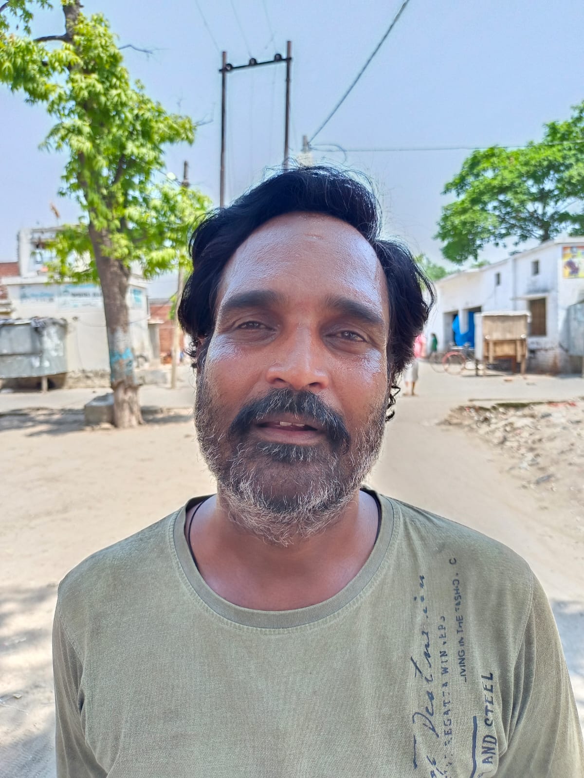 पानी आपूर्ति न होने से मोहल्ला निर्मलनगर में सूखी पड़ी टोंटी संवाद पानी आपूर्ति न होने से मोहल्ला निर्मलनगर में सूखी पड़ी टोंटी संवाद