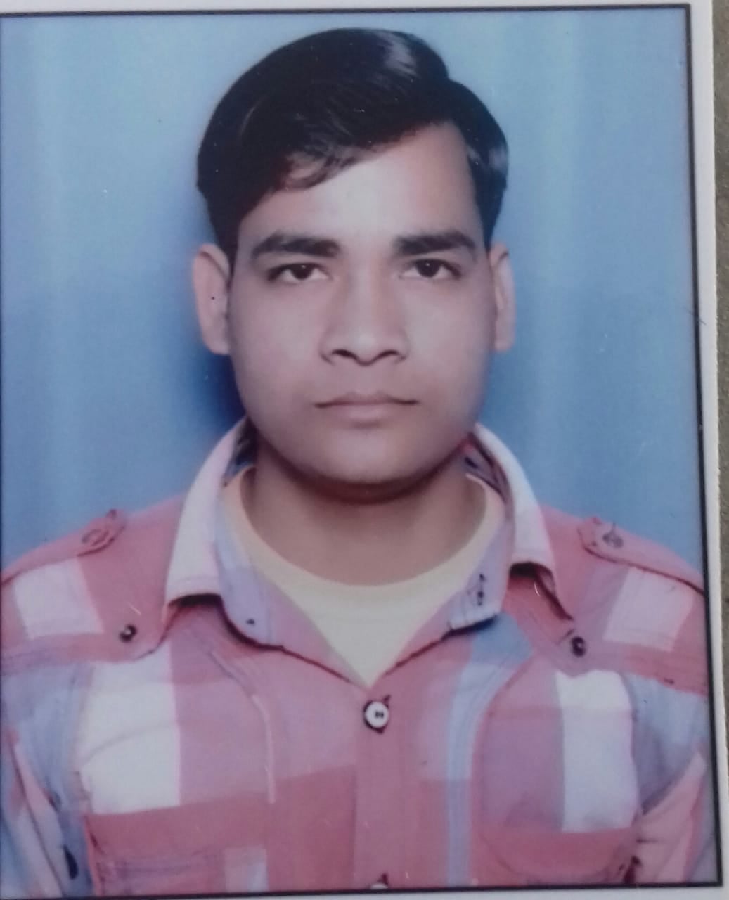 प्रमोद गंगवार । प्रमोद गंगवार ।