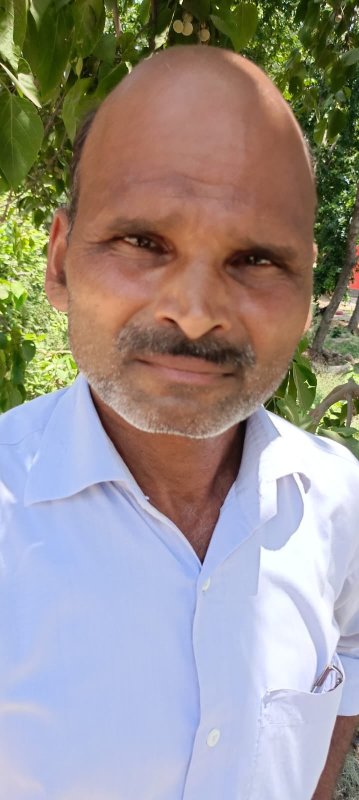 प्रमोद गंगवार । प्रमोद गंगवार ।