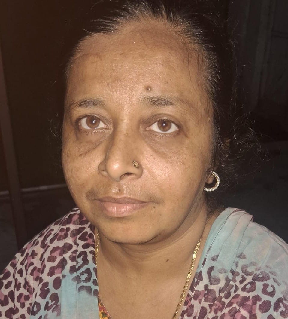 वार्ड-33 में नल पर लाइन लगा कर पानी भरती जनता: संवाद वार्ड-33 में नल पर लाइन लगा कर पानी भरती जनता: संवाद