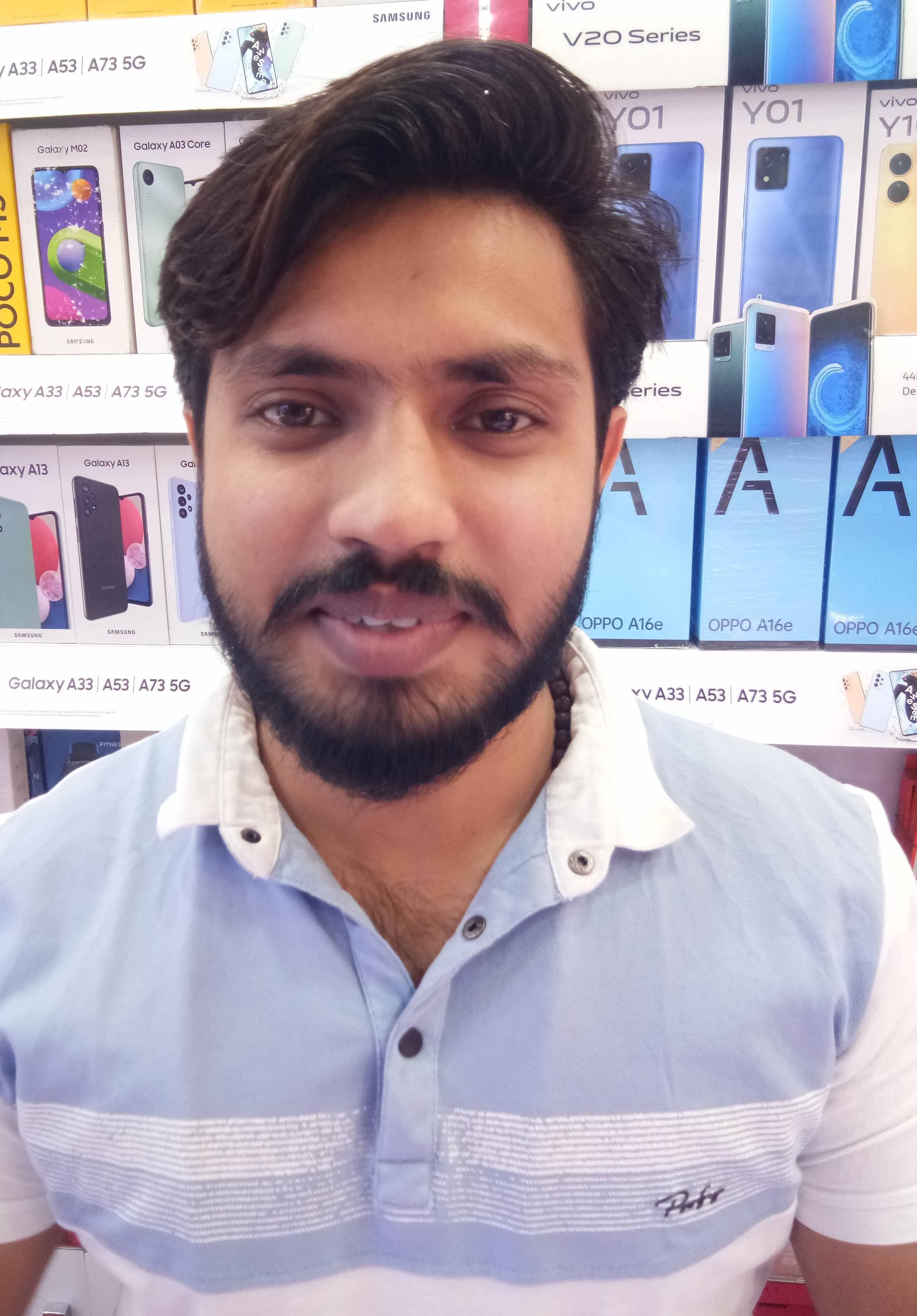 फोटो संख्या:52- भगवान परशुराम चौक पर लगा गंदगी का ढ़ेर --स्रोत--संवाद फोटो संख्या:52- भगवान परशुराम चौक पर लगा गंदगी का ढ़ेर --स्रोत--संवाद
