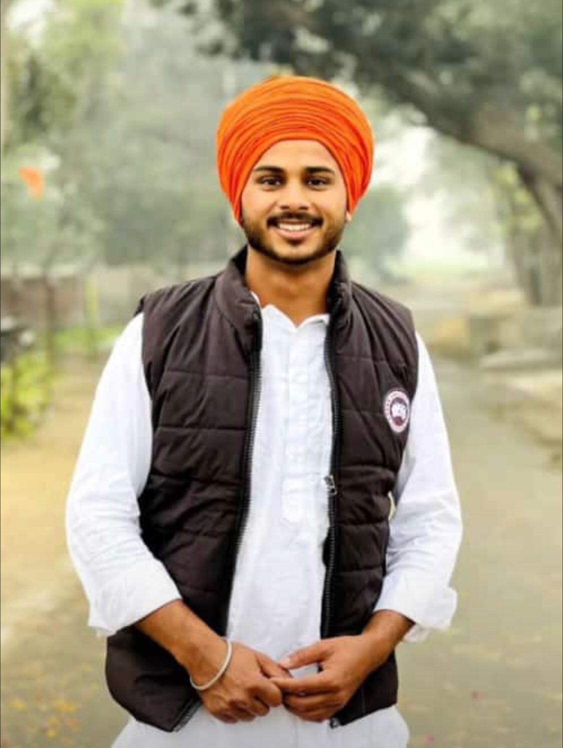 अंबाला-दिल्ली हाईवे स्थित मोहड़ा के पास कैंटर से टकराने के बाद क्षतिग्रस्त कार अंबाला-दिल्ली हाईवे स्थित मोहड़ा के पास कैंटर से टकराने के बाद क्षतिग्रस्त कार