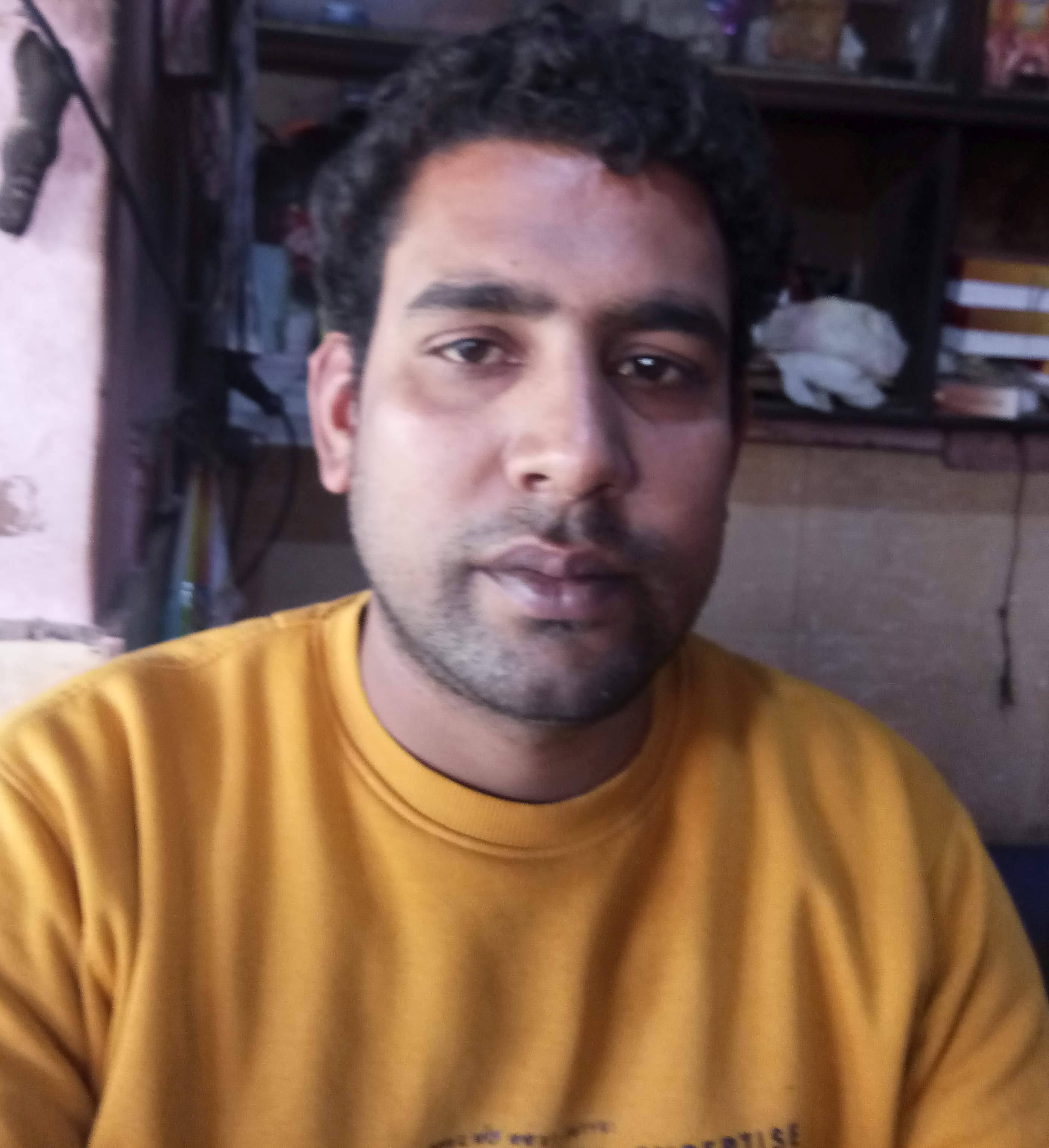 फोटो संख्या:51- सब्जी मंडी महेंद्रगढ़ में बैठे बेसहारा गोवंश--स्रोत--संवाद फोटो संख्या:51- सब्जी मंडी महेंद्रगढ़ में बैठे बेसहारा गोवंश--स्रोत--संवाद