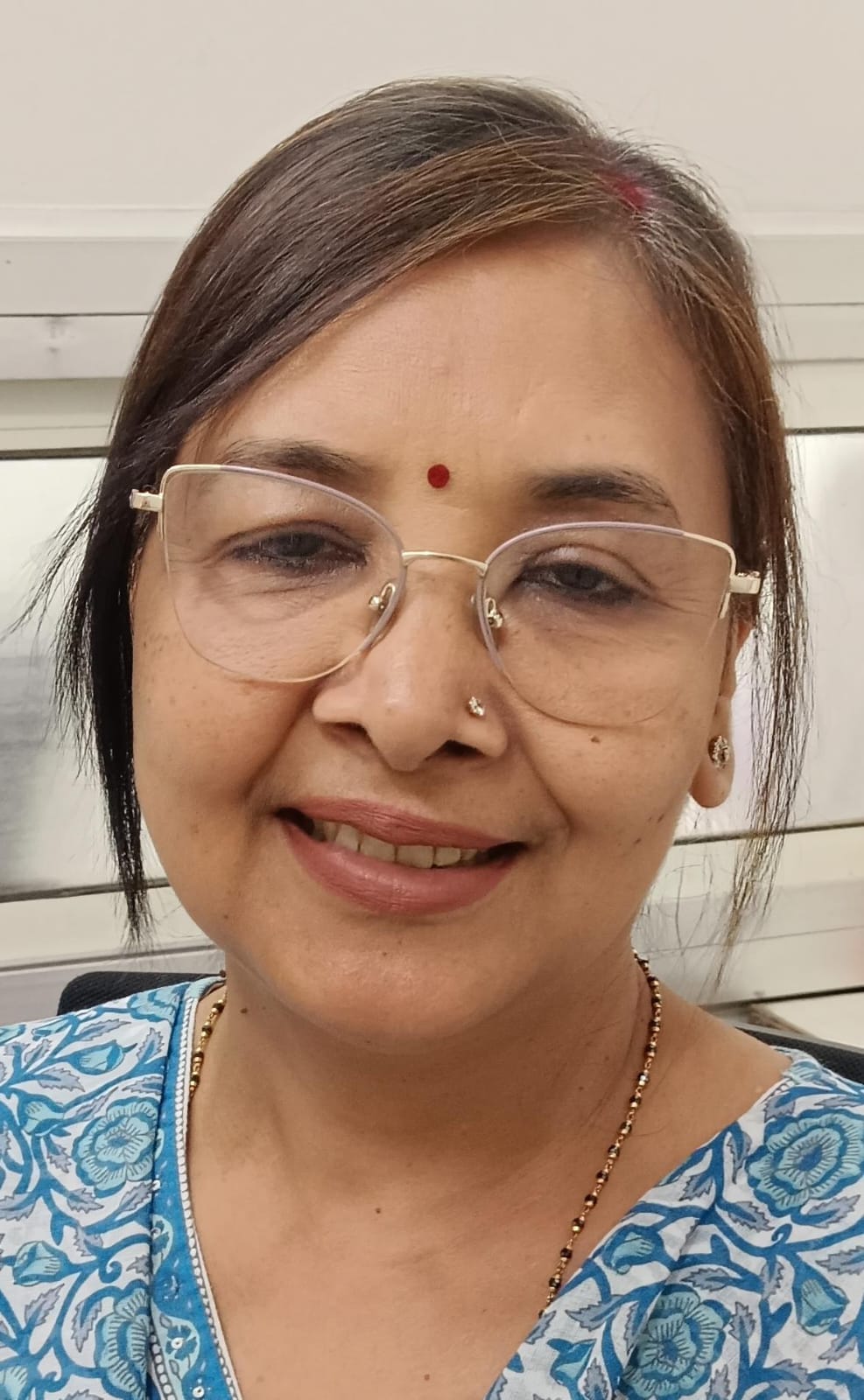 ऋषि आश्रम में वट वृक्ष का पूजन करतीं सुहागिनें। संवाद ऋषि आश्रम में वट वृक्ष का पूजन करतीं सुहागिनें। संवाद
