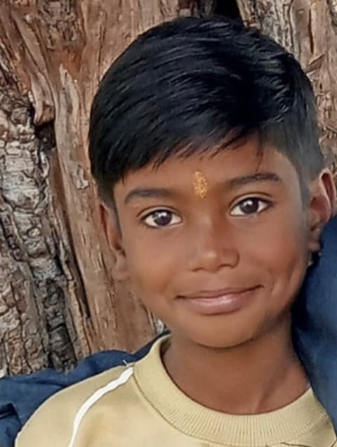 रोले बिलखते परिवार को लोग। संवाद रोले बिलखते परिवार को लोग। संवाद