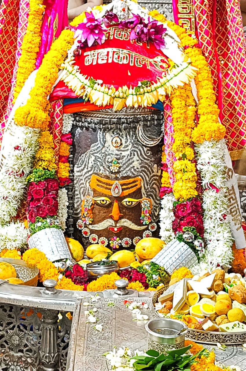 भस्म आरती मे जटाधारी स्वरूप मे हुआ बाबा महाकाल का श्रंगार भस्म आरती मे जटाधारी स्वरूप मे हुआ बाबा महाकाल का श्रंगार