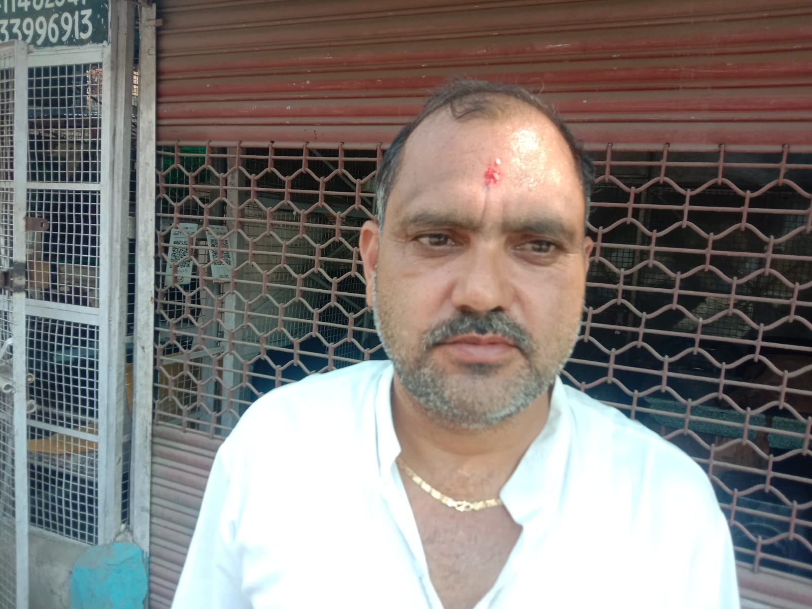 जर्जर पूरनपुर नगर का बंडा रोड । संवाद